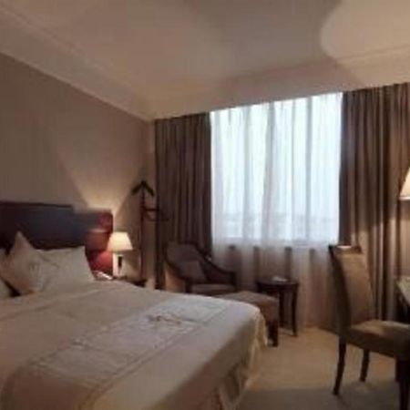 Qingdao Royal Garden Hotel Eksteriør bilde
