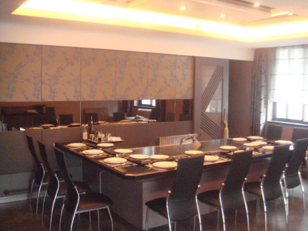 Qingdao Royal Garden Hotel Eksteriør bilde
