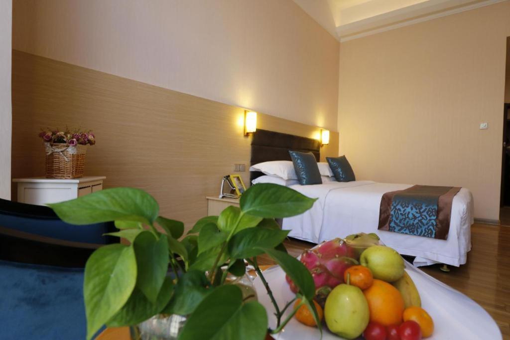 Qingdao Royal Garden Hotel Eksteriør bilde