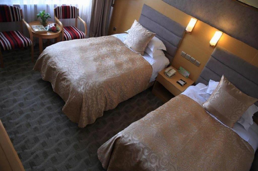 Qingdao Royal Garden Hotel Eksteriør bilde