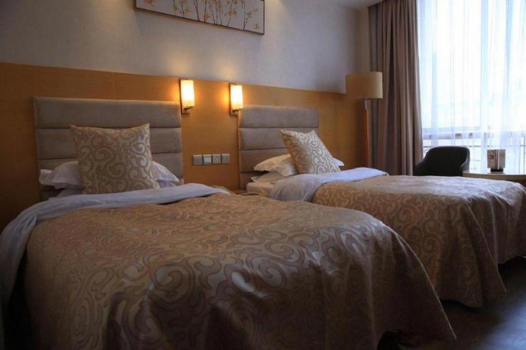 Qingdao Royal Garden Hotel Eksteriør bilde